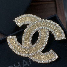 Chanel 샤넬 23k 로고 브로치