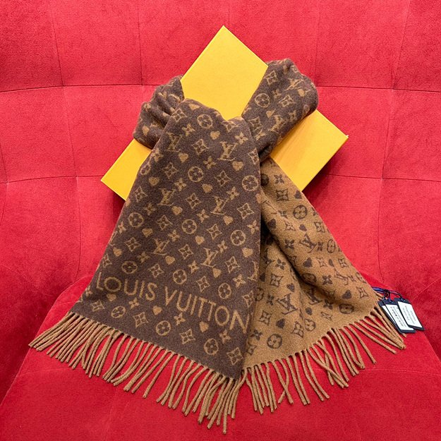 루이비통 LV 하트 무늬 투톤 머플러