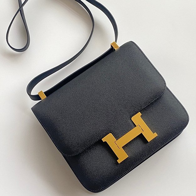 에르메스 엡송 콘스탄스 18