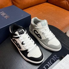 디올 B57 미드 스니커즈