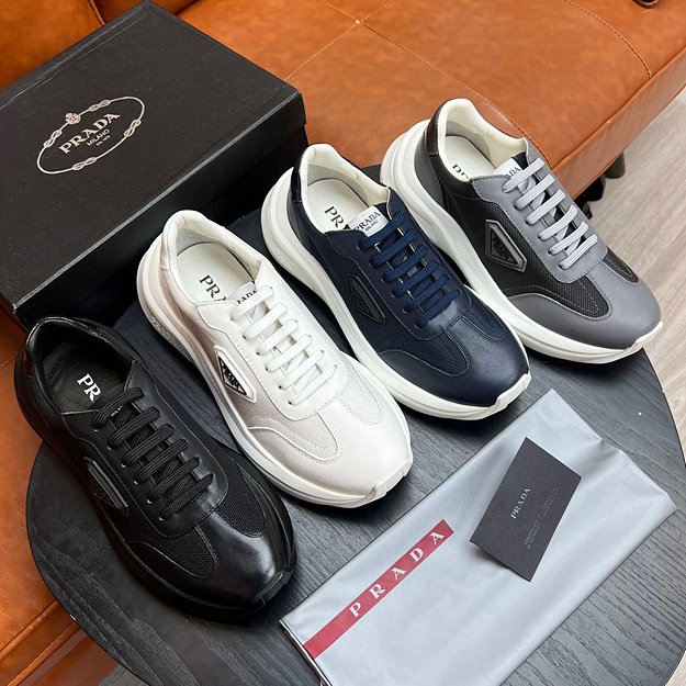 프라다 스니커즈