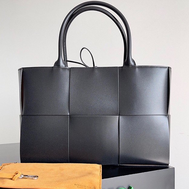 보테가 베네타 아르코 토트 백 36cm