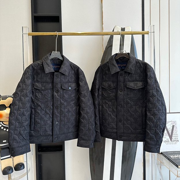 루이비통 모노그램 라이트 자켓
