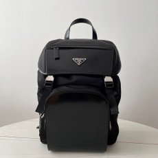 프라다 리나일론 브러쉬드 가죽 백팩 2VZ135