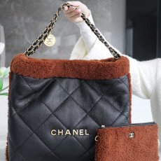 샤넬 23b 스웨이드 테디베어 22백 미듐 한정판