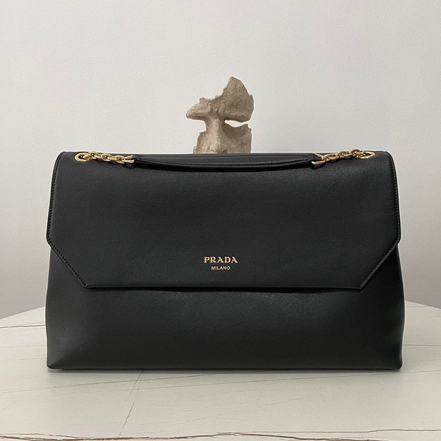 프라다 체인 숄더백 라지 1BD368