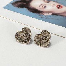 샤넬 투톤 큐빅 하트 이어링