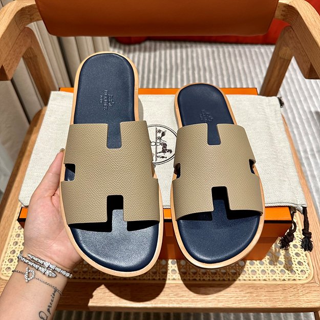 에르메스 이즈미르 슬리퍼