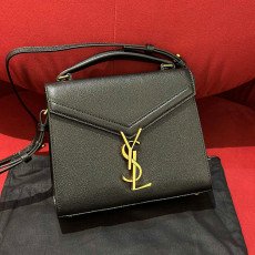 생로랑 카산드라 미디엄 탑 핸들 백 623931