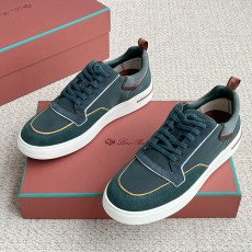 로로피아나 스니커즈