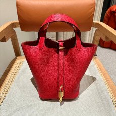 에르메스 끌레망스 피코탄 18cm