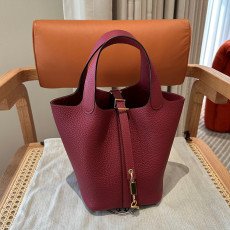 에르메스 끌레망스 피코탄 18cm