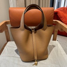 에르메스 끌레망스 피코탄 22cm
