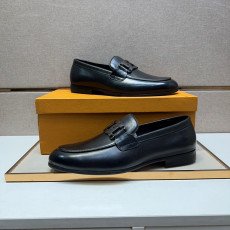 토즈 캐주얼 정장 로퍼